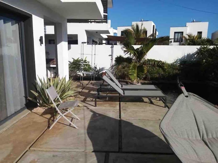 Magnifique Villa Avec Piscine Grand Bay Luaran gambar